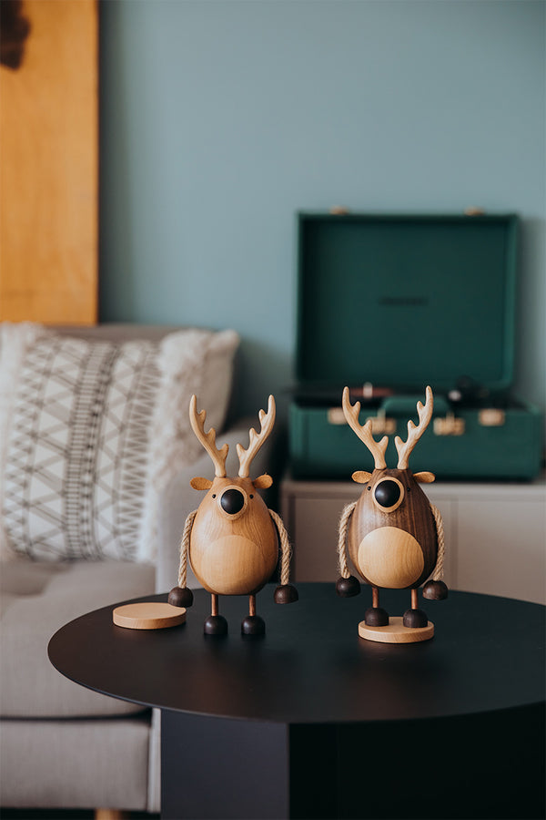 Wooden Desktop Decoration Dear Deer